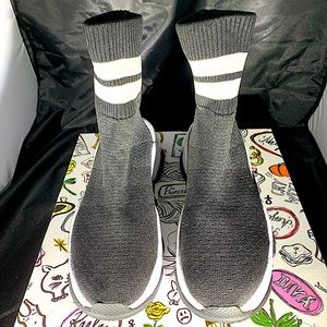 Jeffrey Campbell Women’s Tekno Black Sneaker